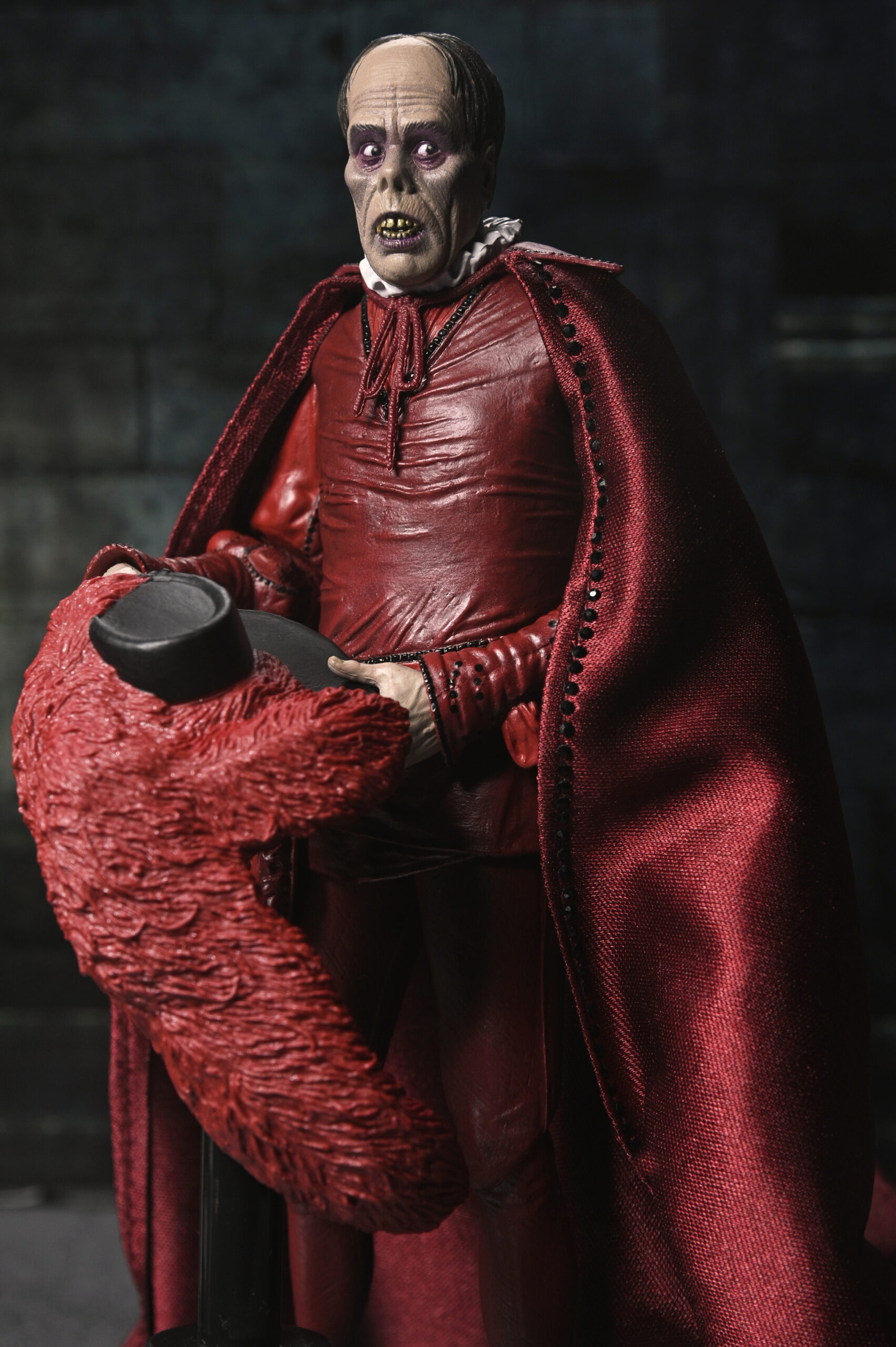 PHANTOM OF THE OPERA (1925) "MASQUE OF THE RED DEATH" - 7" SCALE ACTION FIGURE - Image 4