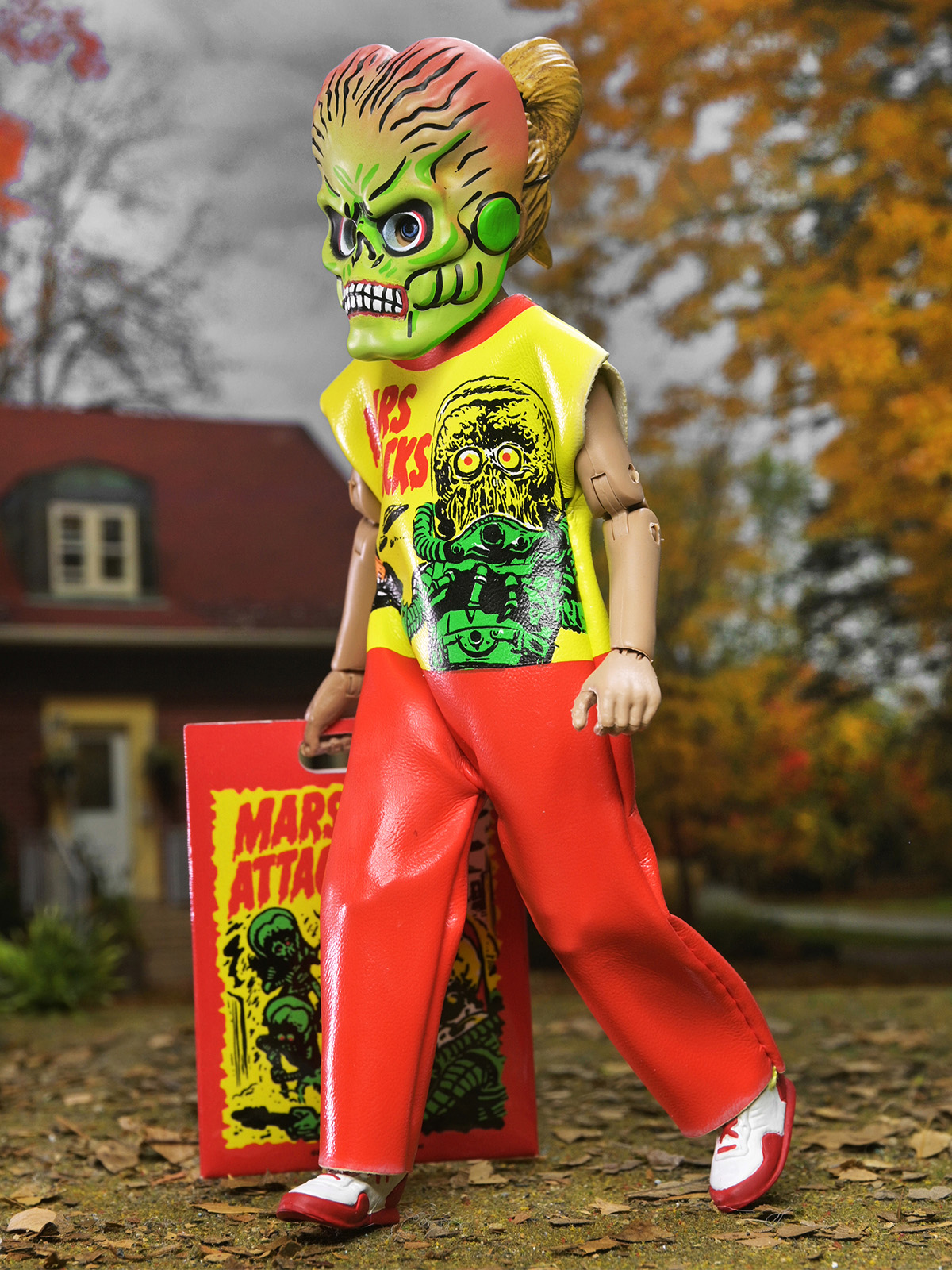 BEN COOPER X MARS ATTACKS MARTIAN 6" CLOTHED COSTUME FIGURE - Image 4