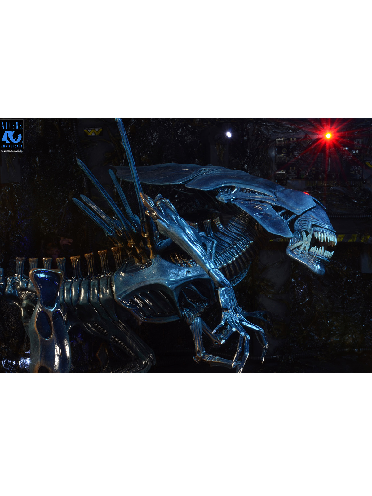 ALIENS 40TH ANNIVERSARY ALIEN QUEEN - ULTRA DELUXE BOXED FIGURE - Image 4