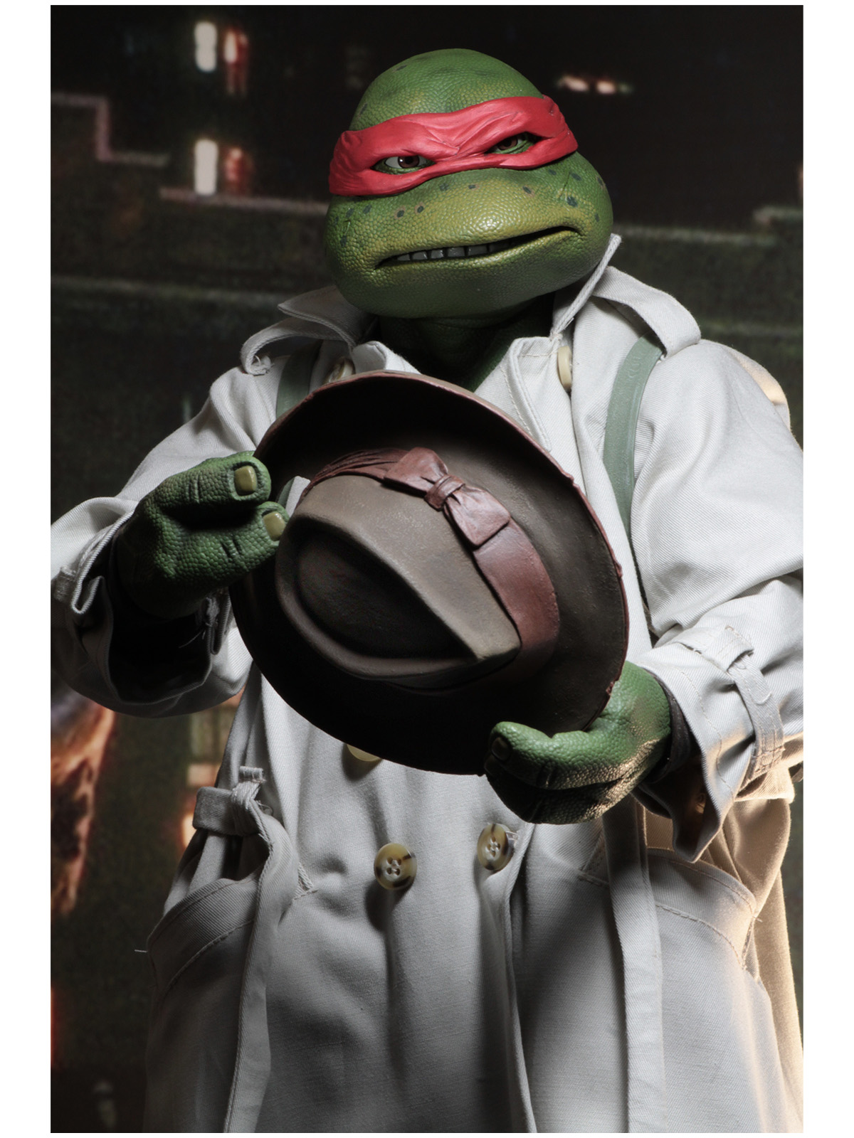 TMNT (1990 MOVIE) RAPHAEL DISGUISE - 1/4 SCALE ACTION FIGURE - Image 4