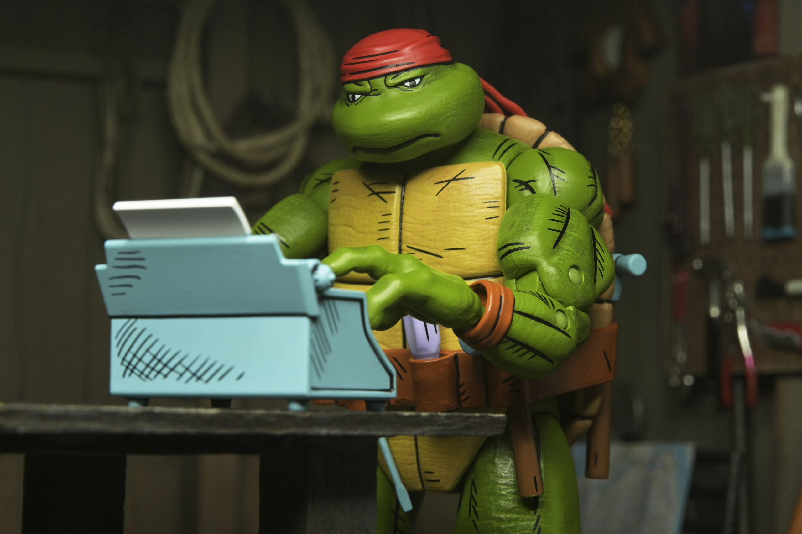 TMNT (MIRAGE COMICS) HANDYMAN DONATELLO - 7" SCALE ACTION FIGURE - Image 3