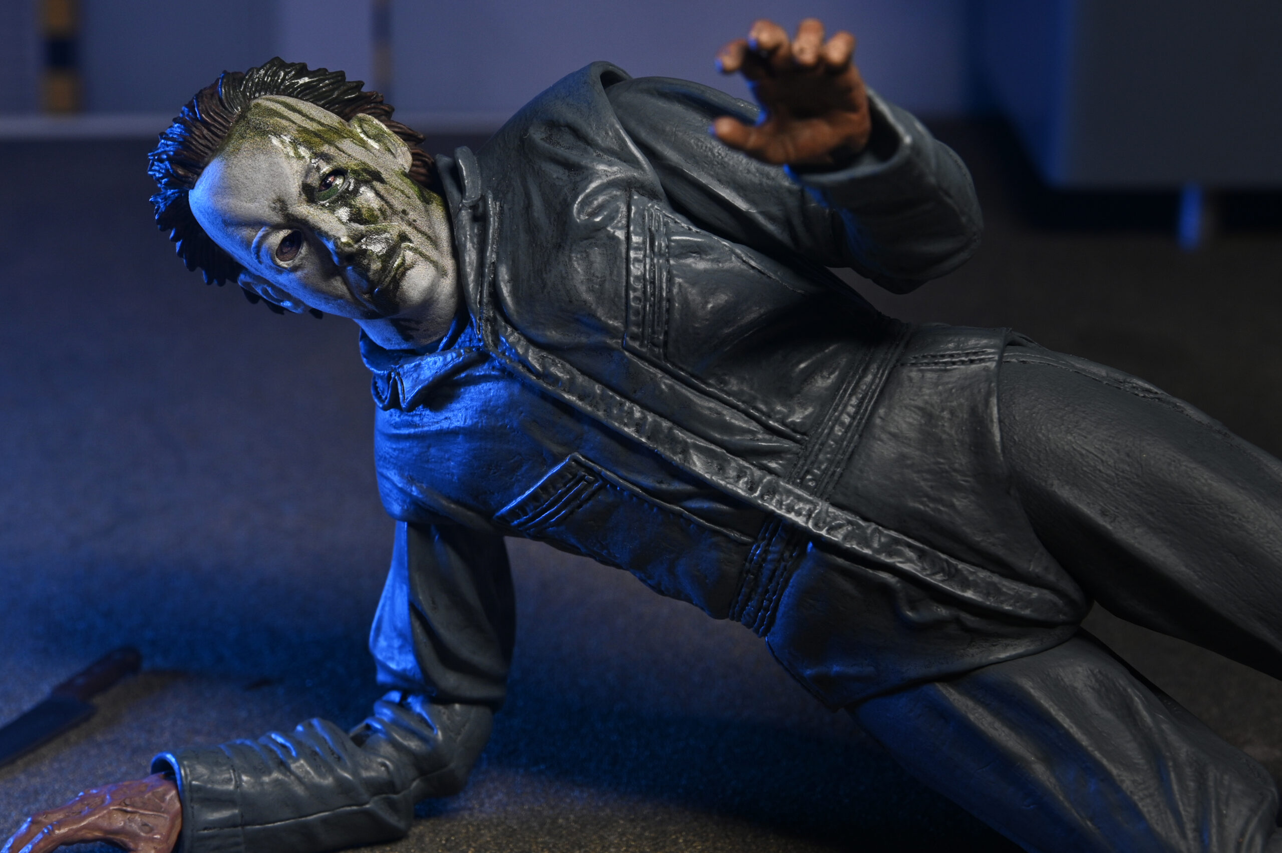 HALLOWEEN 6 CURSE OF MICHAEL MYERS - ULTIMATE MICHAEL MYERS - 7" SCALE ACTION FIGURE - Image 3