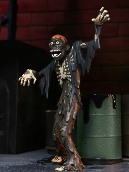 RETURN OF THE LIVING DEAD TOONY TERRORS TARMAN 6" SCALE FIG - Image 2