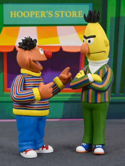 SESAME STREET - ERNIE TOONY CLASSICS - 6" SCALE ACTION FIGURE - Image 4