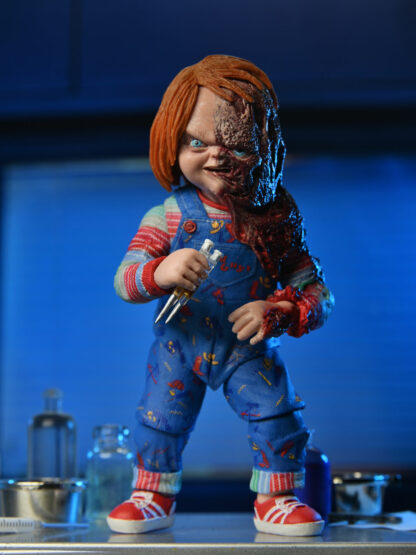 CHUCKY (TV SERIES) ULTIMATE CHUCKY 7" SCALE ACTION FIGURE - Image 2