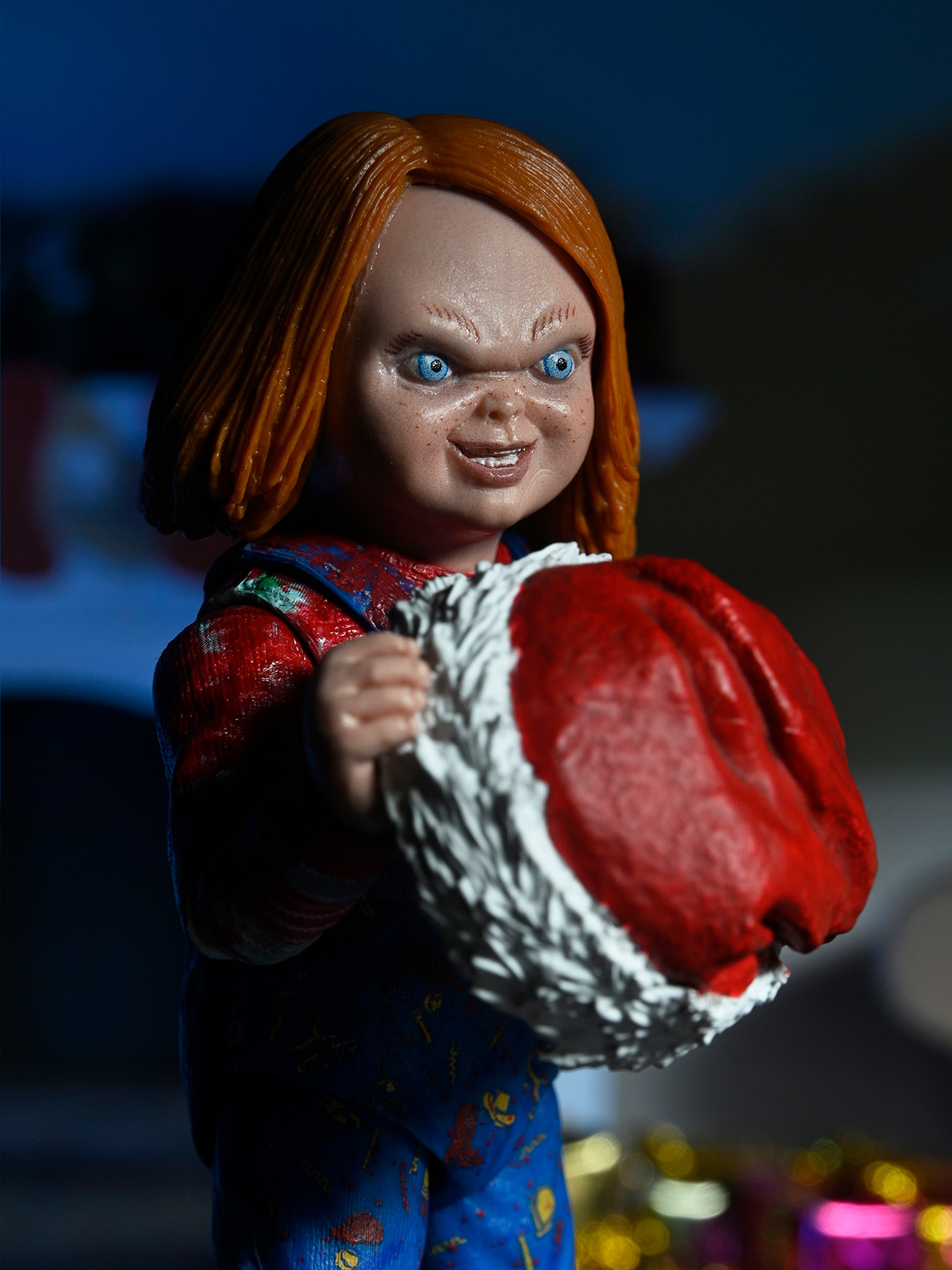 CHUCKY - ULTIMATE HOLIDAY EDITION 7" SCALE ACTION FIGURE - Image 3