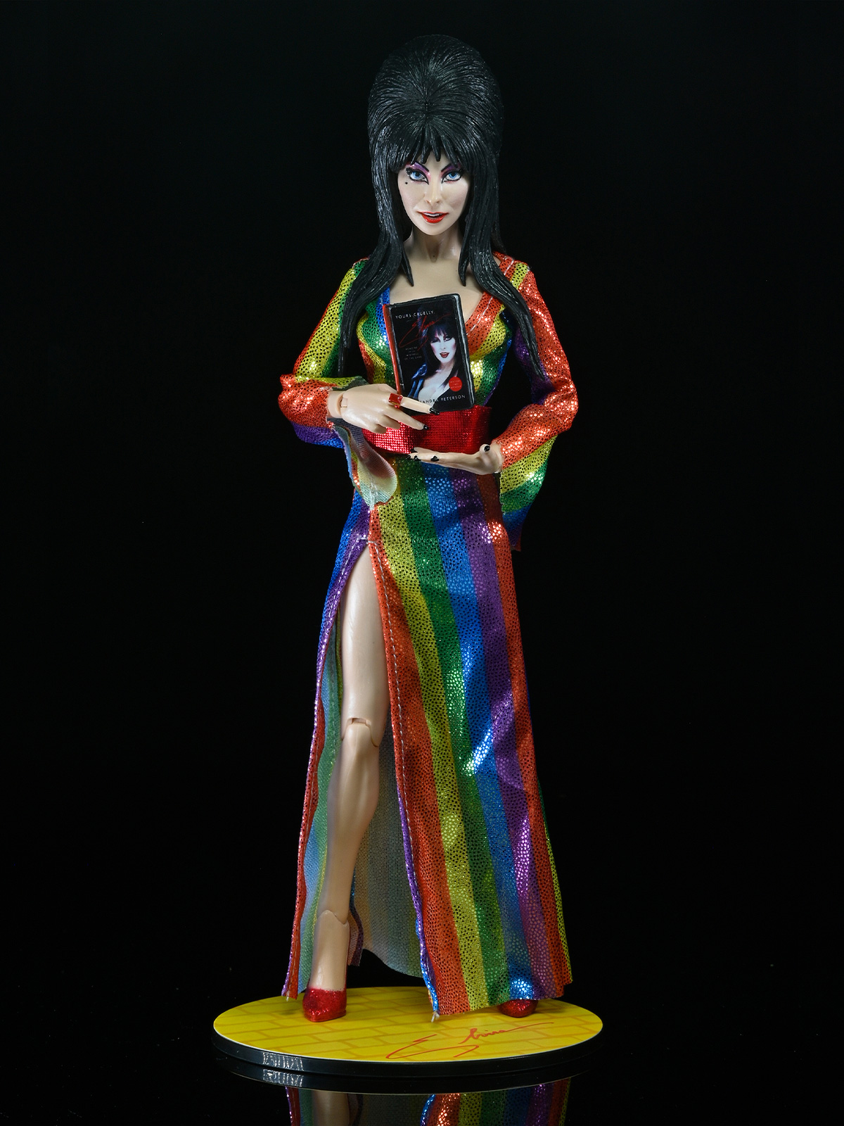 ELVIRA - OVER THE RAINBOW 8" CLOTHED FIGURE - Image 3