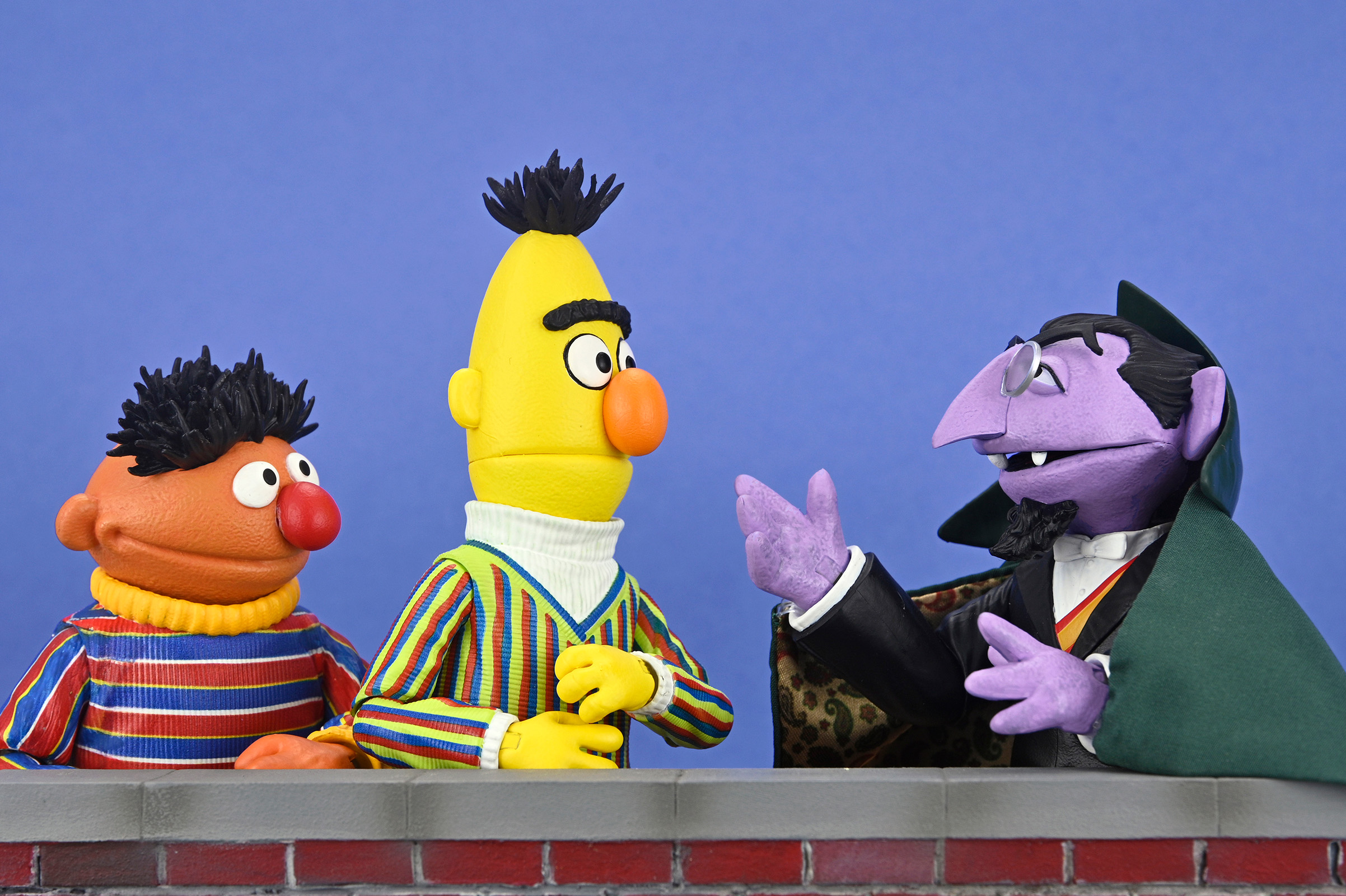 SESAME STREET - ULTIMATE THE COUNT 7" SCALE ACTION FIGURE - Image 3