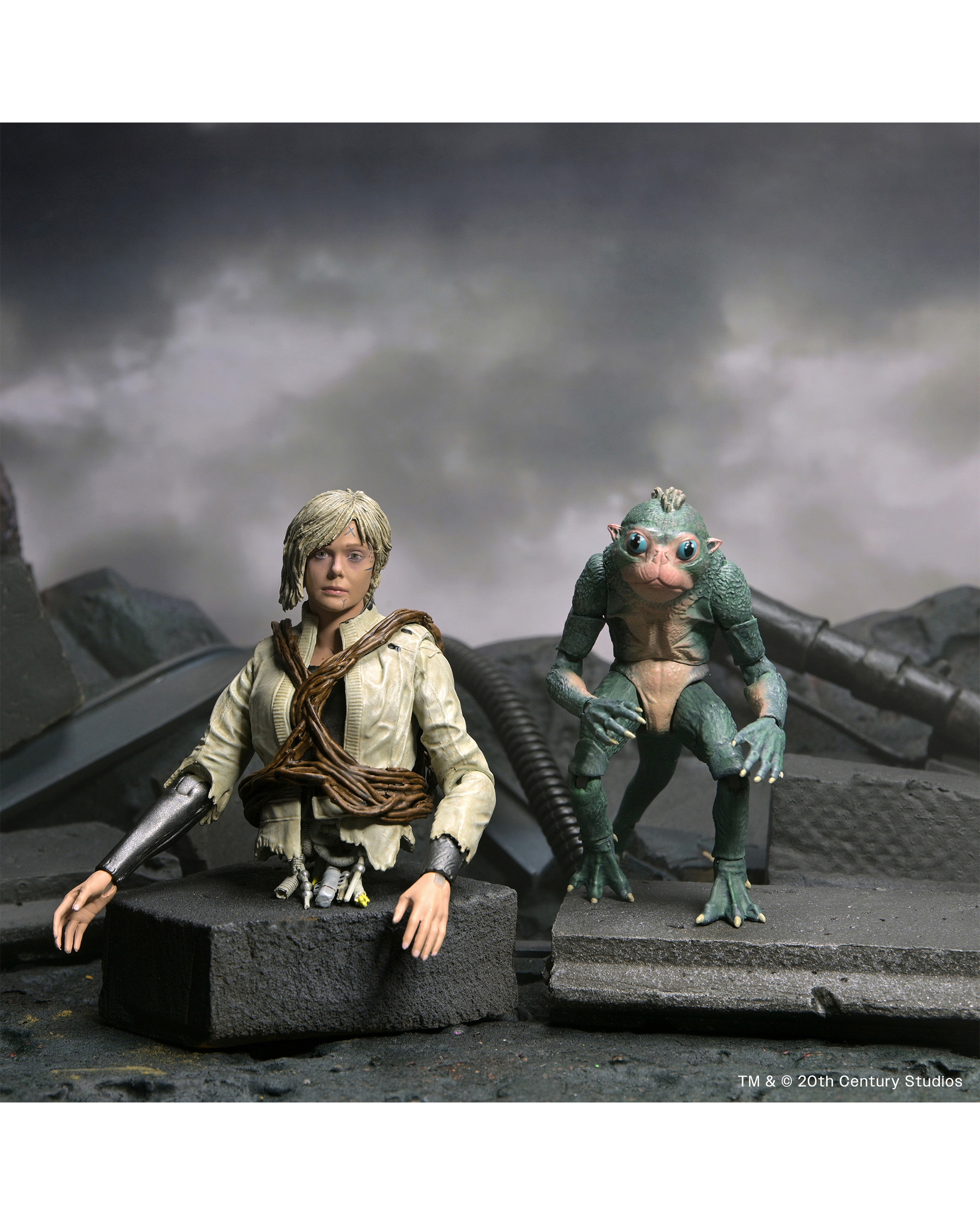 PREDATOR BADLANDS - ULTIMATE THIA & BUD 7" SCALE ACTION FIGURE - Image 2