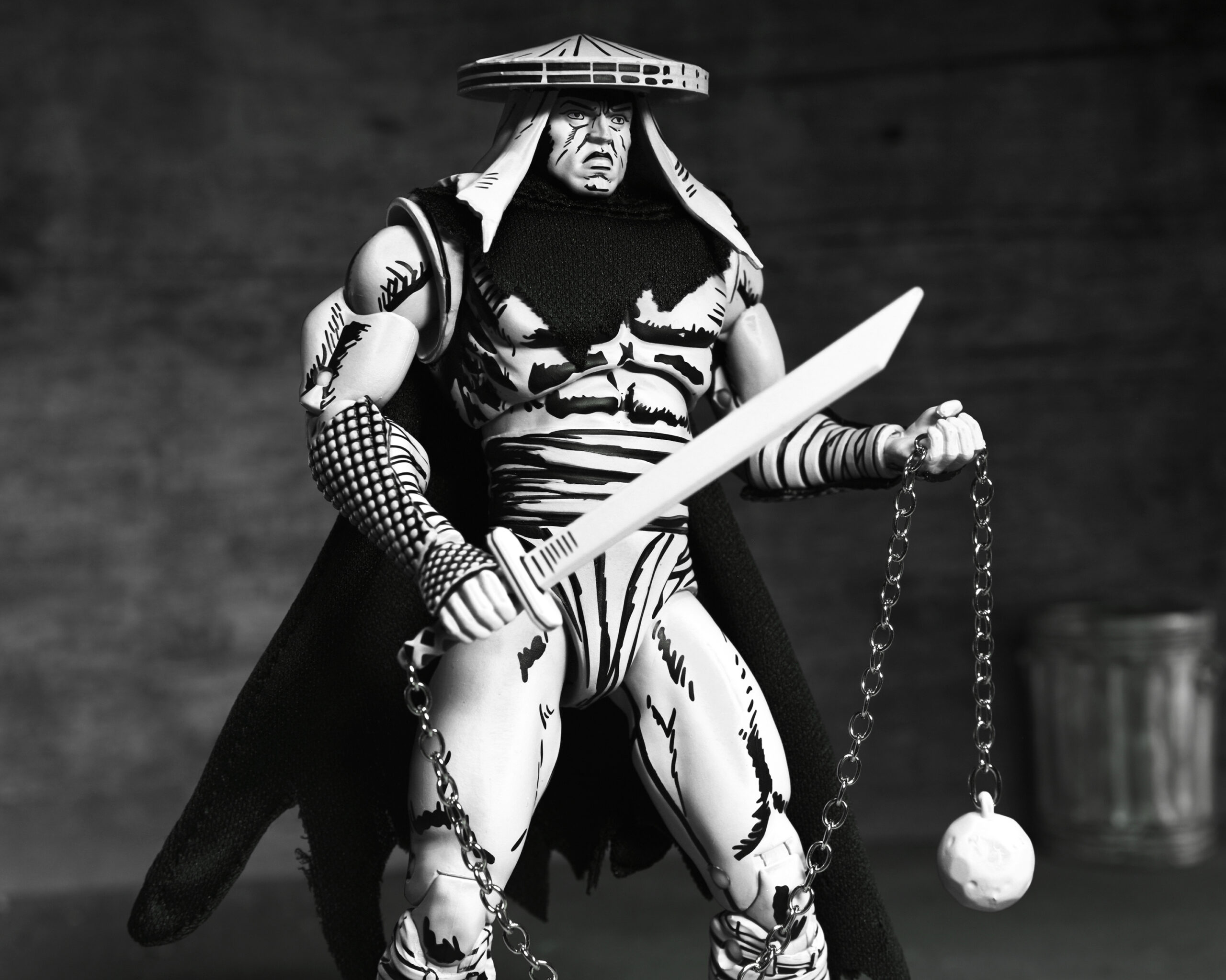 TMNT FOOT ASSASSIN BLACK & WHITE (MIRAGE COMICS) - 7" SCALE ACTION FIGURE - Image 2