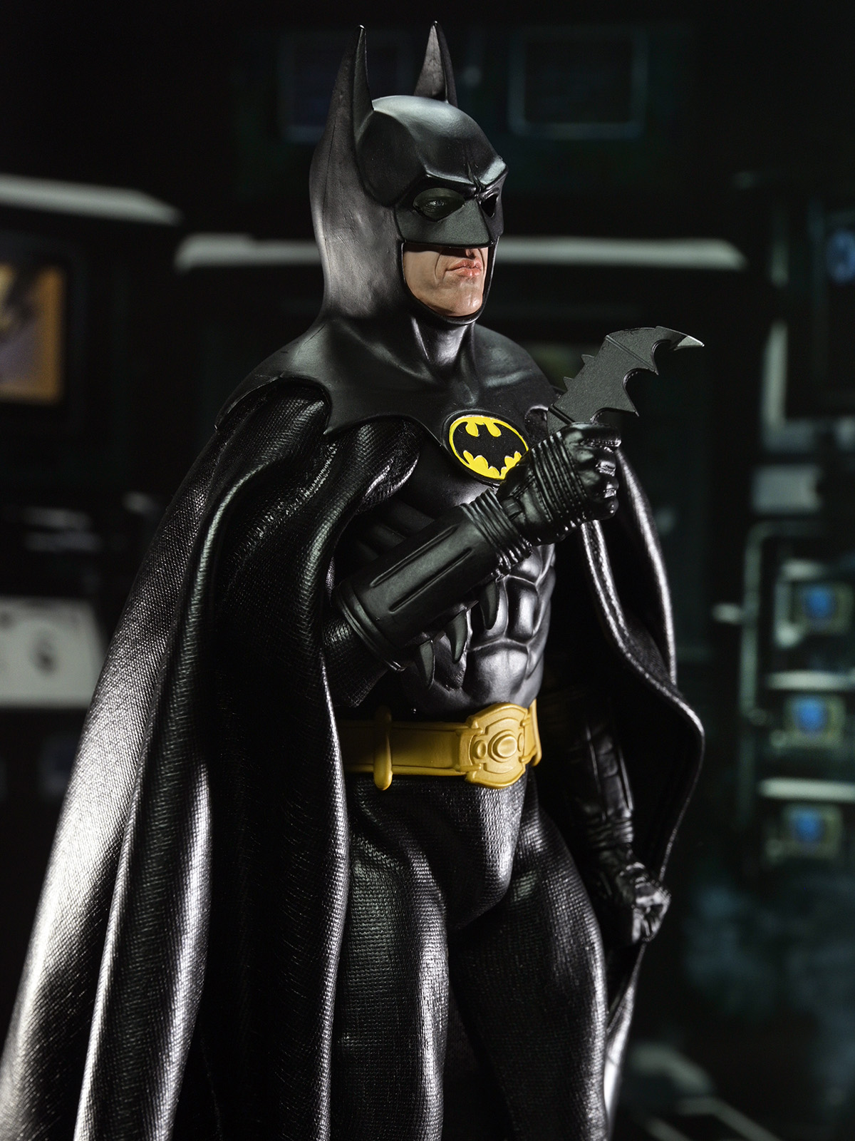 DC COMICS BATMAN (1989 FILM) - 8" SCALE CLOTHED ACTION FIGURE - Image 3